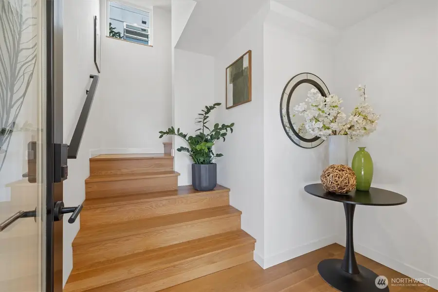 3646 Greenwood Avenue N, Seattle, WA 98103 - #2