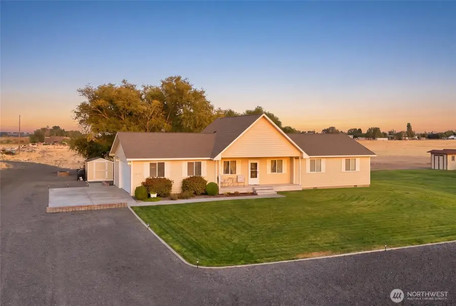 3489 Road F Ne, Moses Lake, WA 98837 - #2