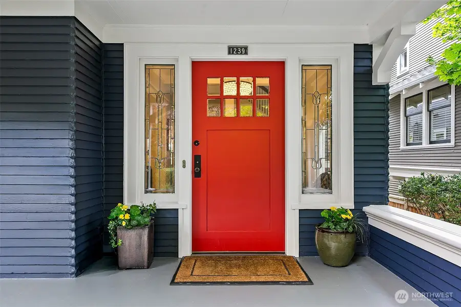 1239 20th Avenue E, Seattle, WA 98112 - #3