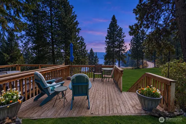 11155 S Lakeshore Rd #26B, Chelan, WA 98816