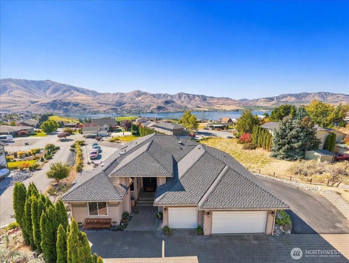 305 Orchard View Drive, Chelan, WA 98816 - #1