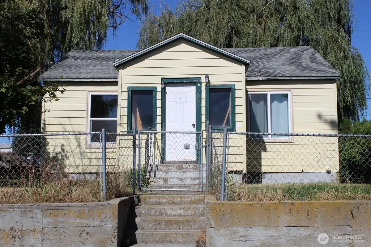 208 Sinclair, Davenport, WA 99122 - #1