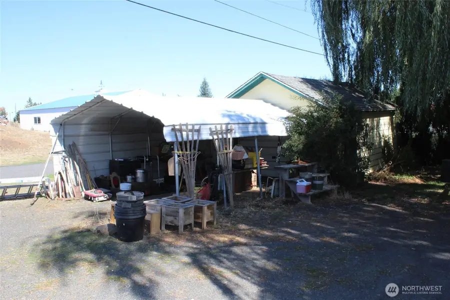 208 Sinclair, Davenport, WA 99122 - #3