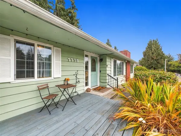 7775 SE Blake View Drive, Port Orchard, WA 98366