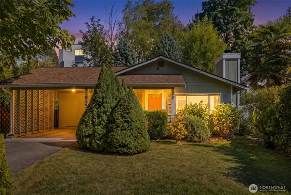 6542 24th Avenue Sw, Seattle, WA 98106