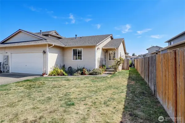 4017 165th Place Ne #B, Arlington, WA 98223