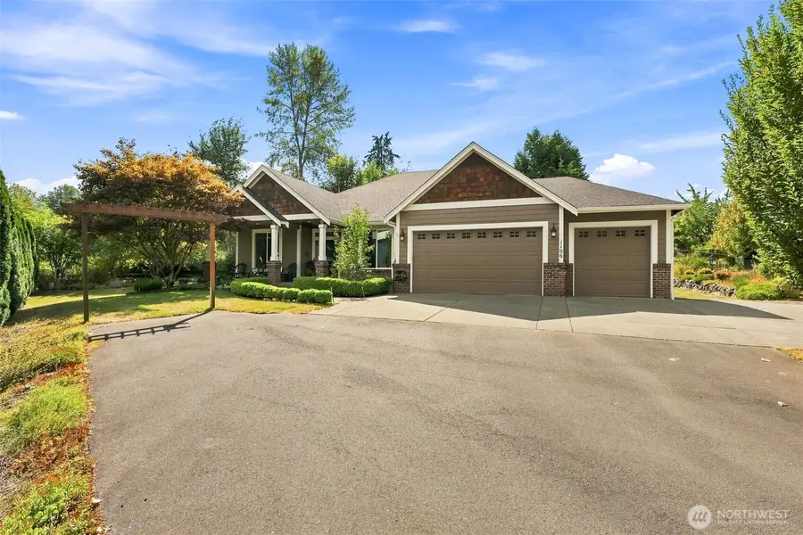 1106 15th Avenue Sw, Puyallup, WA 98371 - #2