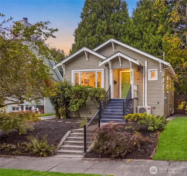 8055 Corliss Avenue N, Seattle, WA 98103