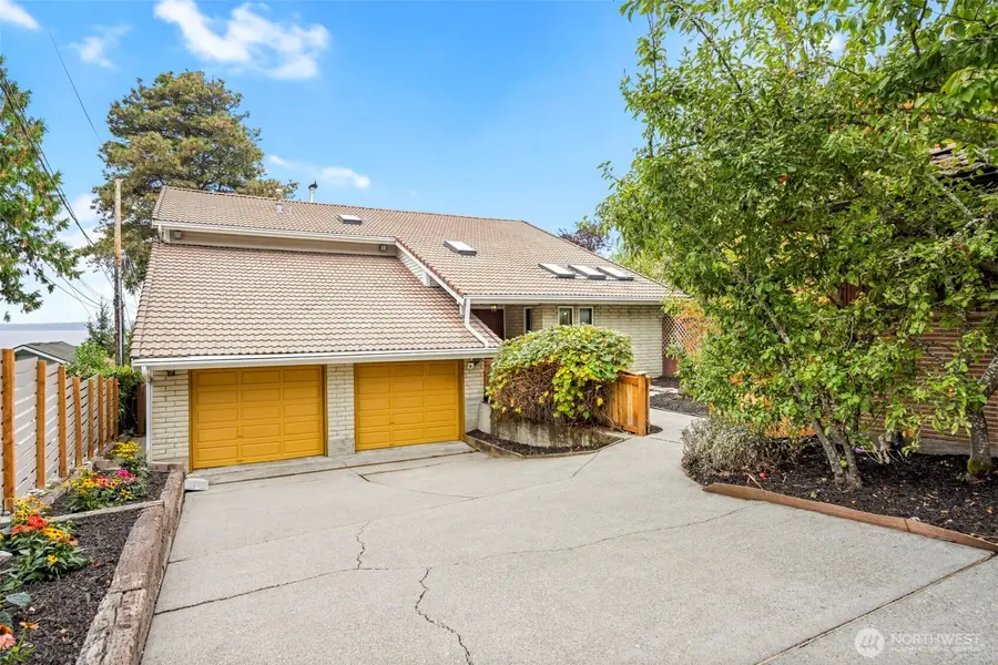 12205 Shorewood Drive Sw, Burien, WA 98146 - #2