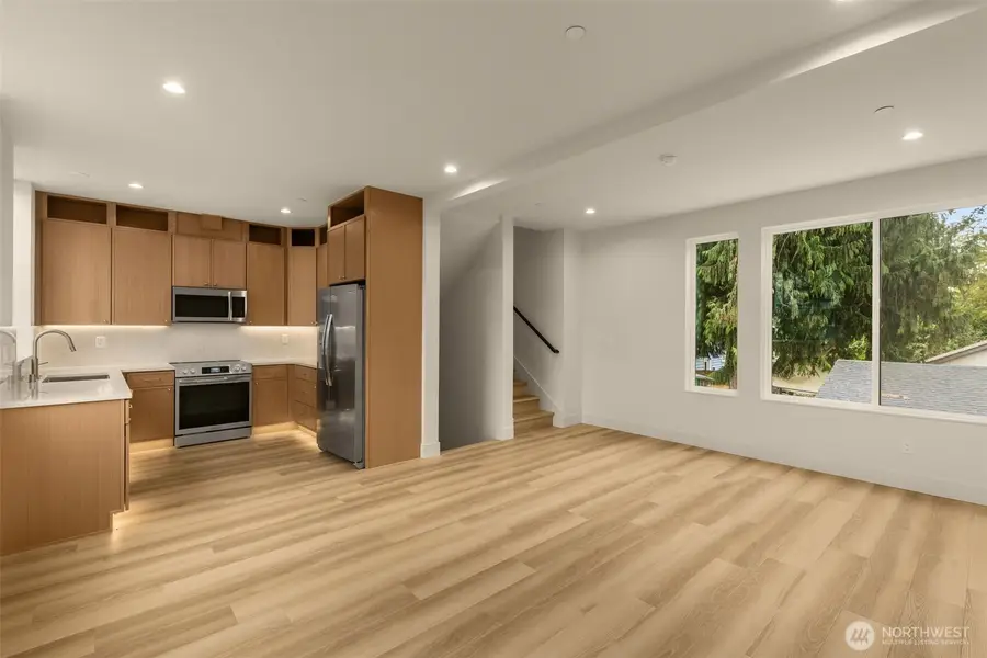10331 Ashworth Avenue N, Seattle, WA 98133 - #3