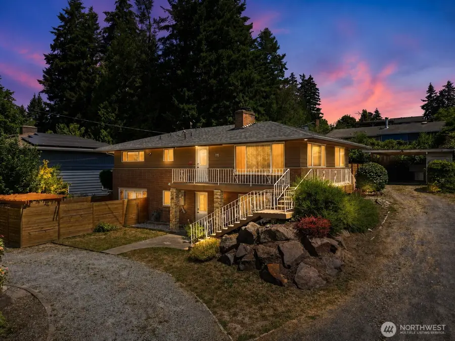 23922 94th Avenue S, Kent, WA 98031 - #2