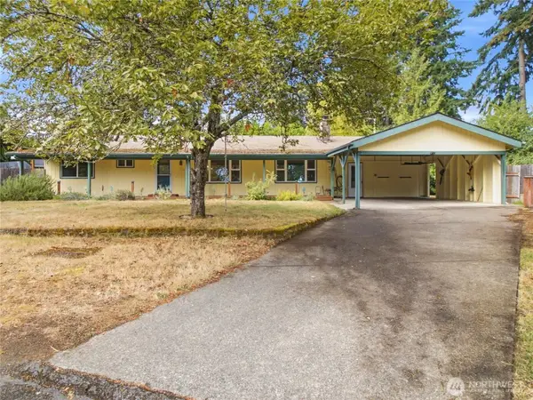7738 Long Lake Court Se, Lacey, WA 98503