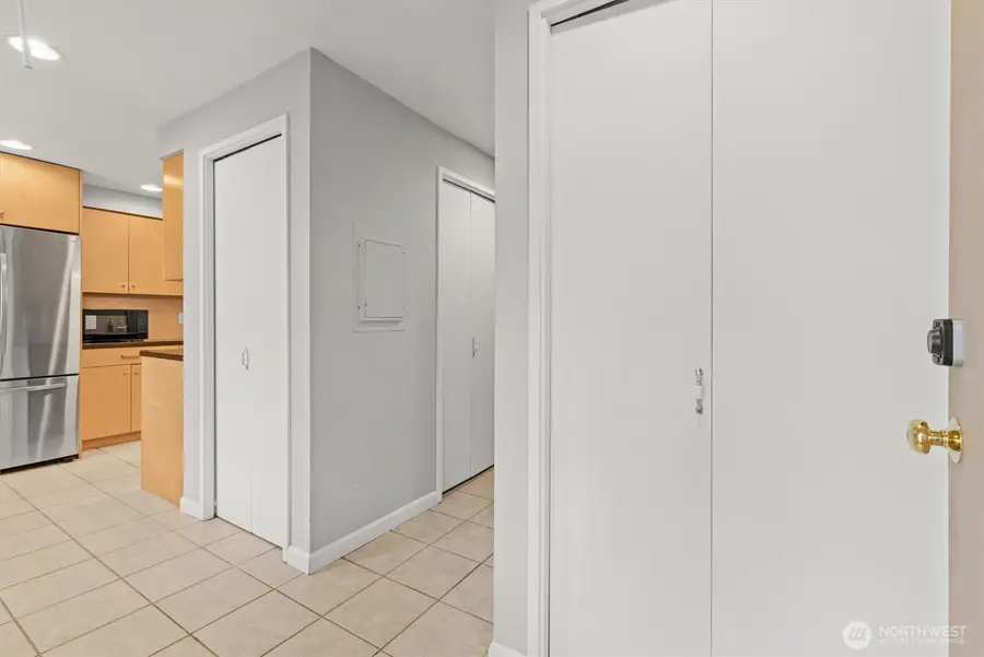 8225 212th Street Sw #304, Edmonds, WA 98026 - #3