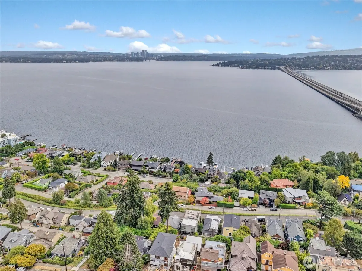 1107 Lake Washington Boulevard S, Seattle, WA 98144 - #1
