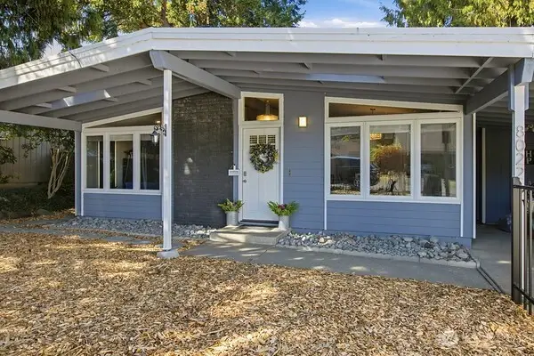 8022 S 112 Street, Seattle, WA 98178