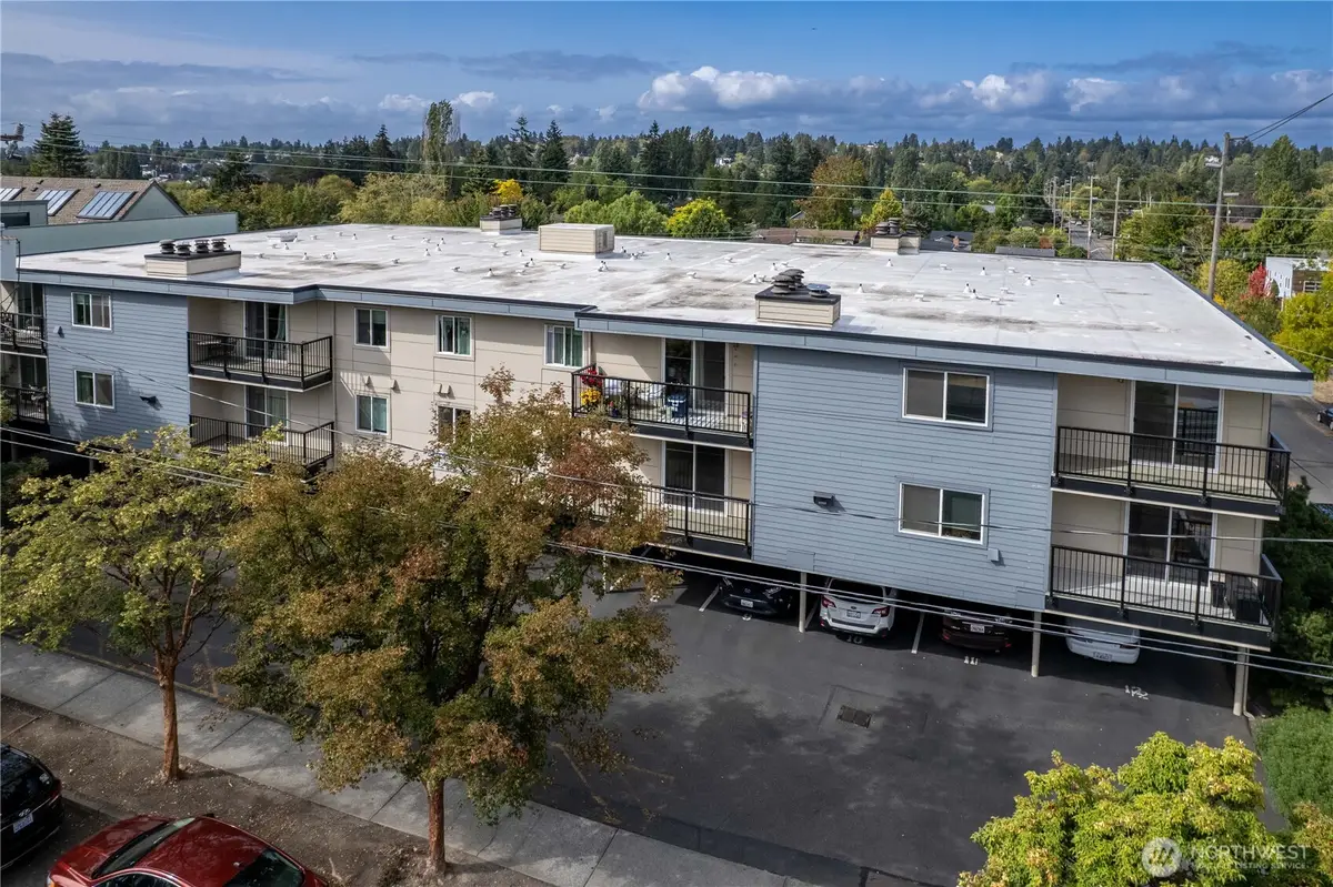 9255 Greenwood Avenue N #34, Seattle, WA 98103 - #1