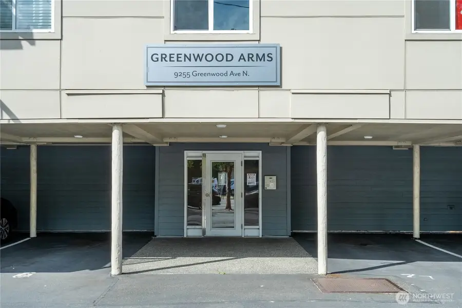 9255 Greenwood Avenue N #34, Seattle, WA 98103 - #2