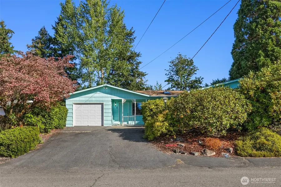 1322 Ivy Road, Bremerton, WA 98310 - #2