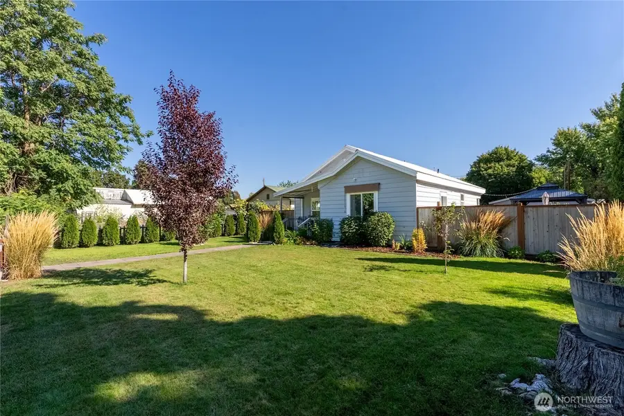 519 S Ash Street, Omak, WA 98841 - #2