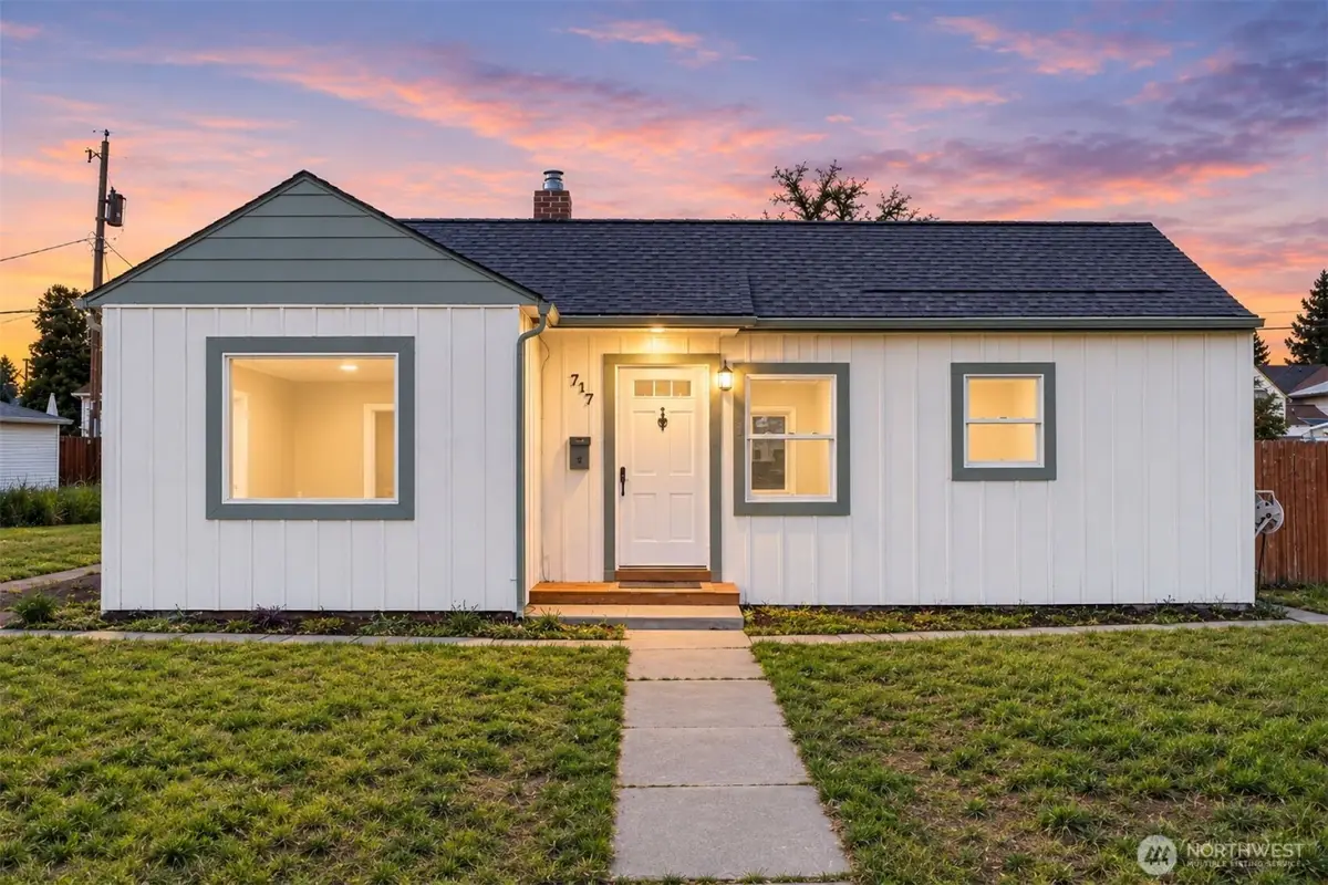 717 E Wabash Avenue, Spokane, WA 99207 - #1