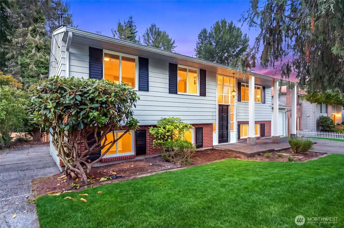 15627 SE 11th Street, Bellevue, WA 98008 - #1