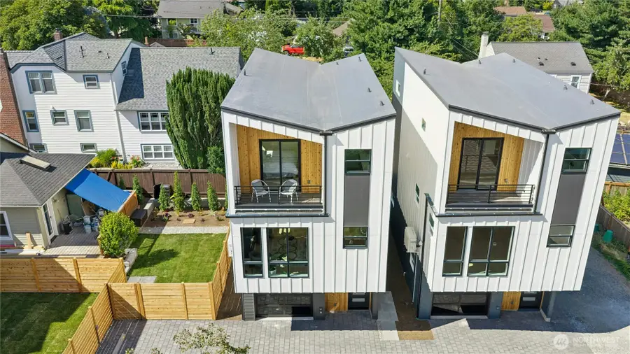 9242 Dayton Avenue N #B, Seattle, WA 98103 - #3