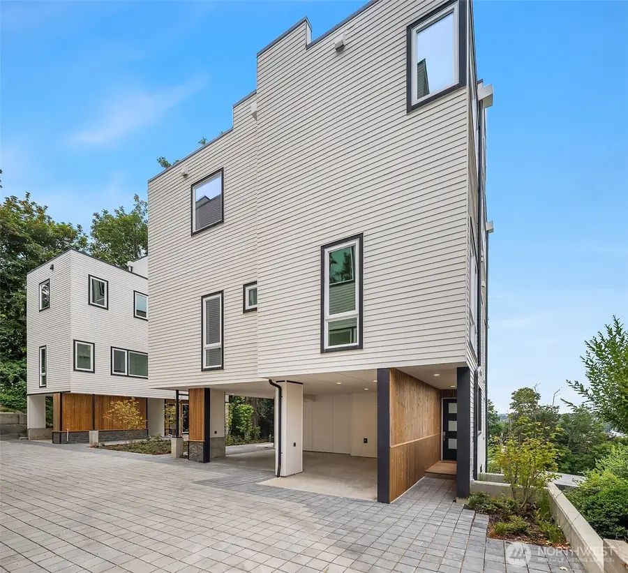 530 W Barrett Street, Seattle, WA 98119 - #2
