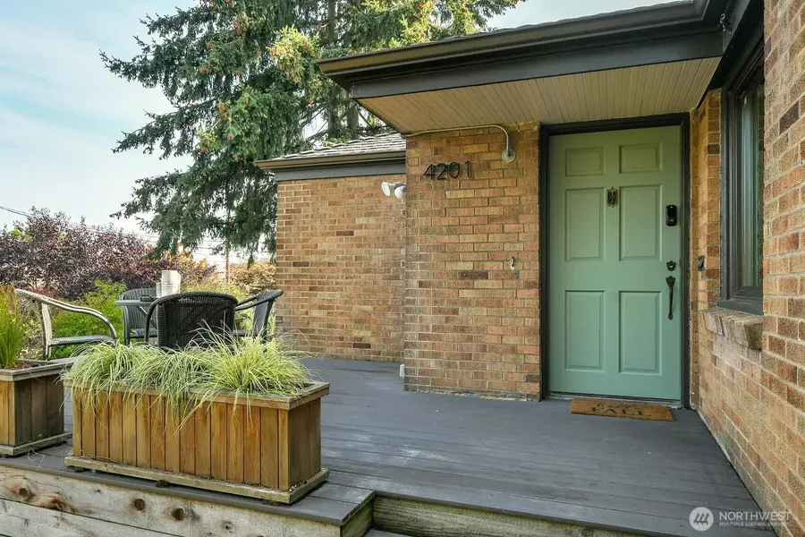 4201 51st Avenue S, Seattle, WA 98118 - #3