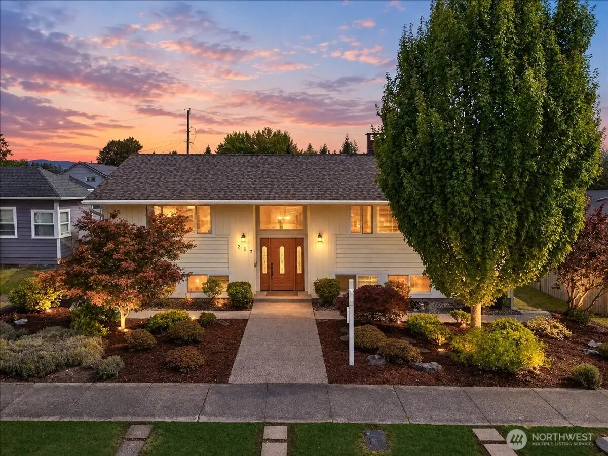 217 N French Avenue, Arlington, WA 98223 - #1