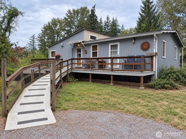 9425 Dahl Lane, Blaine, WA 98230