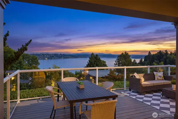 2039 34th Avenue S, Seattle, WA 98144