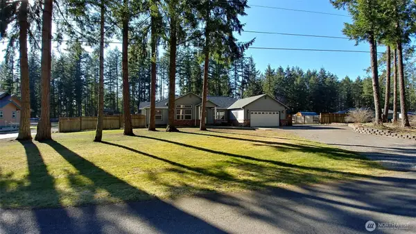 24512 64th Avenue E, Graham, WA 98338