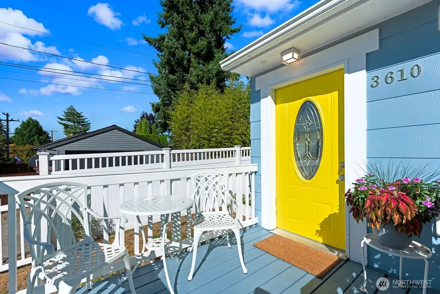 3610 SW Kenyon Street, Seattle, WA 98126 - #3