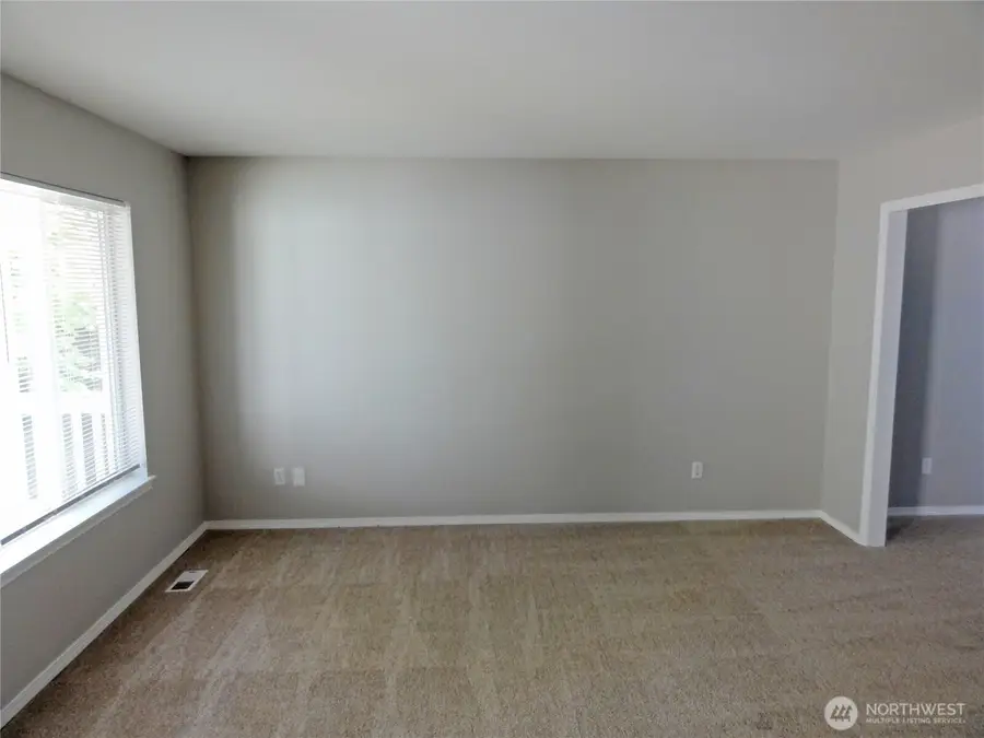 34231 31st Avenue Sw, Federal Way, WA 98023 - #3