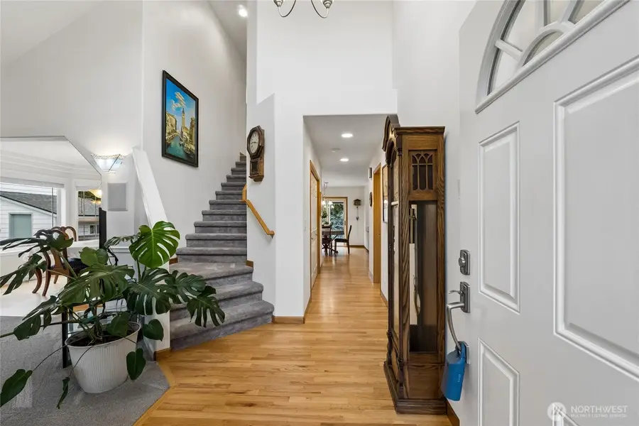5718 Hillpointe Circle, Lynnwood, WA 98037 - #3