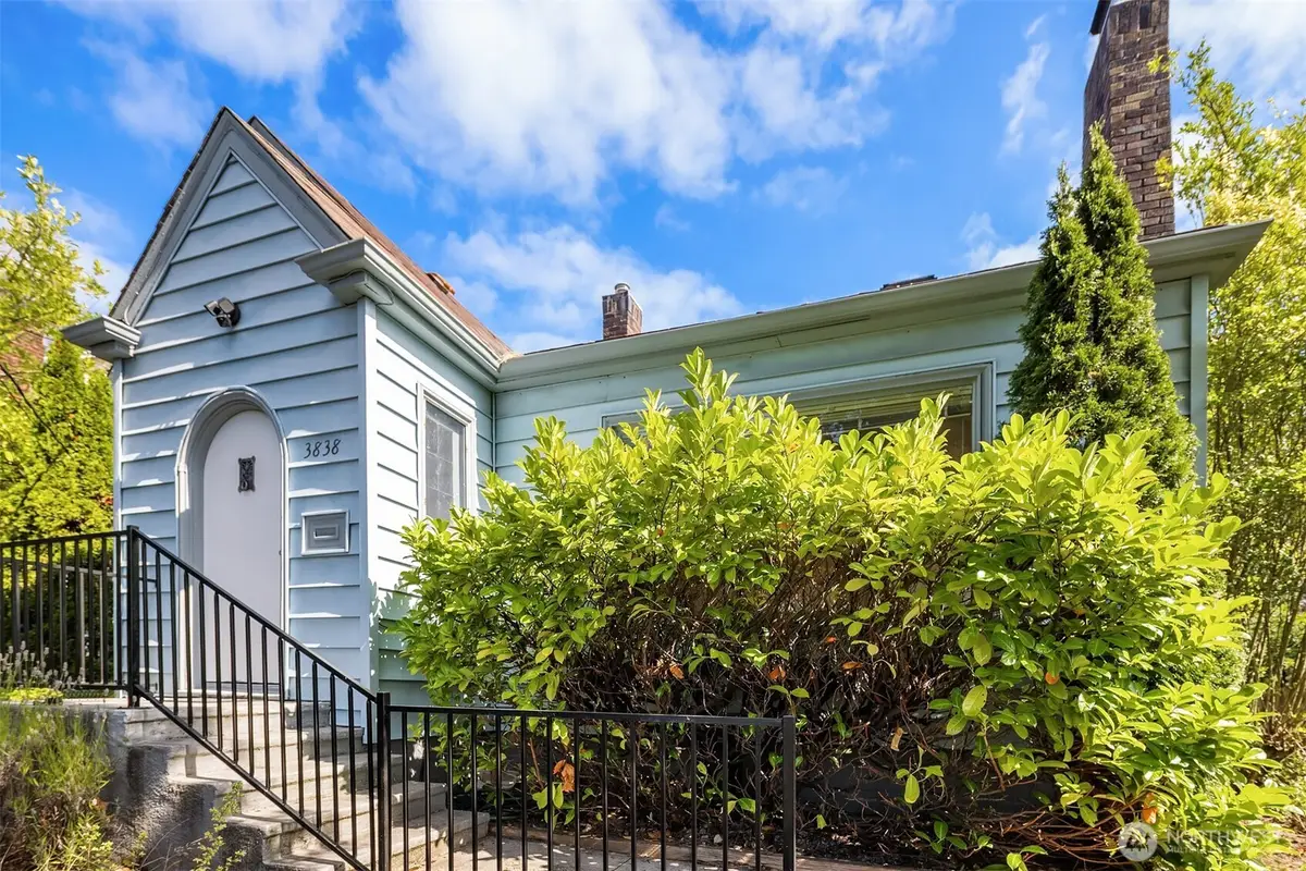 3838 38th Avenue S, Seattle, WA 98118 - #1