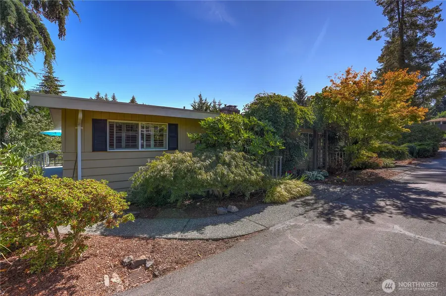 6205 Soundview Drive, Gig Harbor, WA 98335 - #2