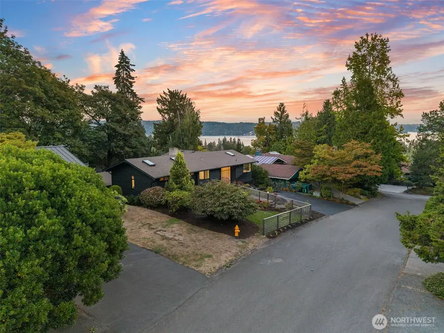 4234 NE 89th Street, Seattle, WA 98115 - #2