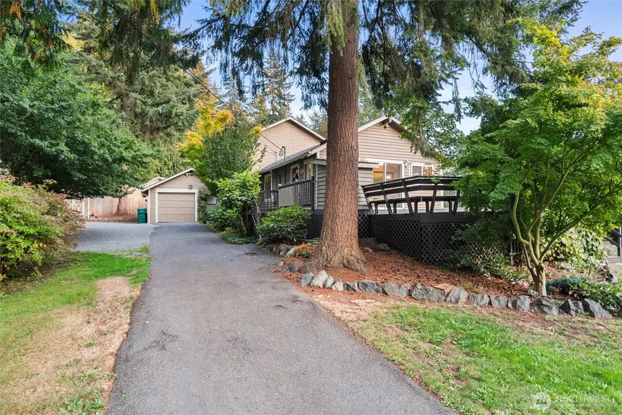 1228 S Lake Stickney Drive, Lynnwood, WA 98087 - #3