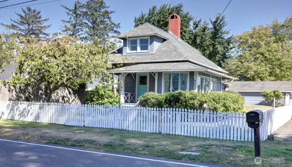 4002 K Place, Seaview, WA 98644