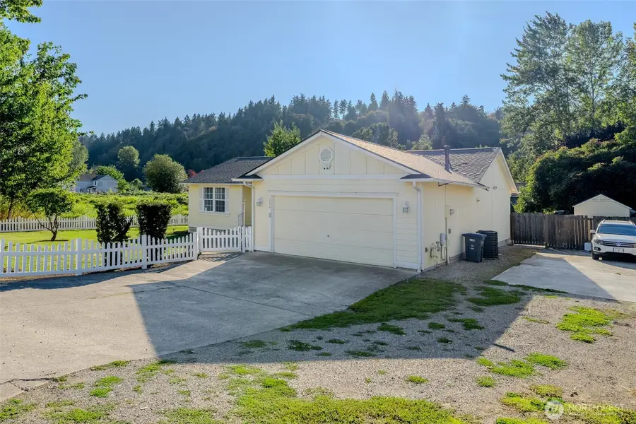 559 Algona Boulevard N, Algona, WA 98001 - #3