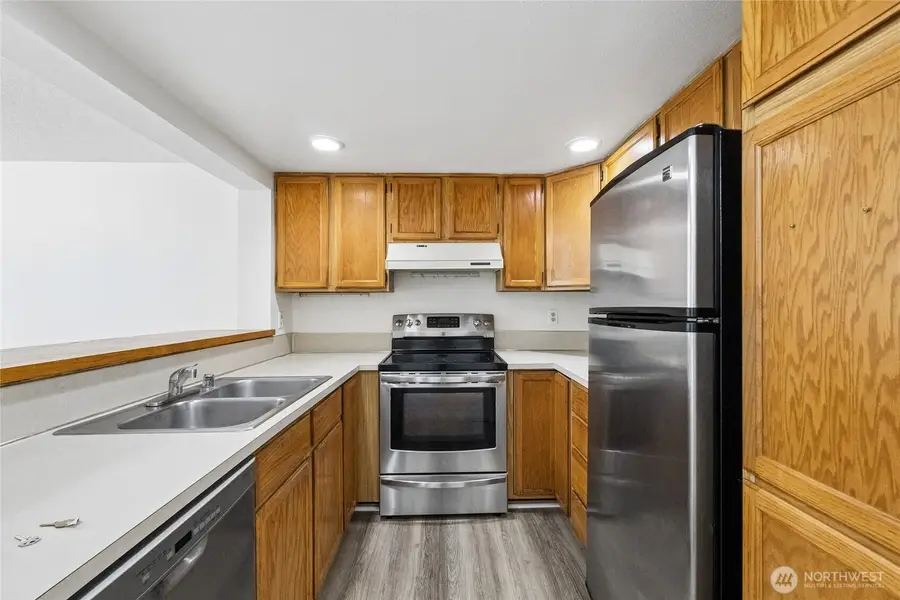 134 116th Street #H11, Seattle, WA 98146 - #2