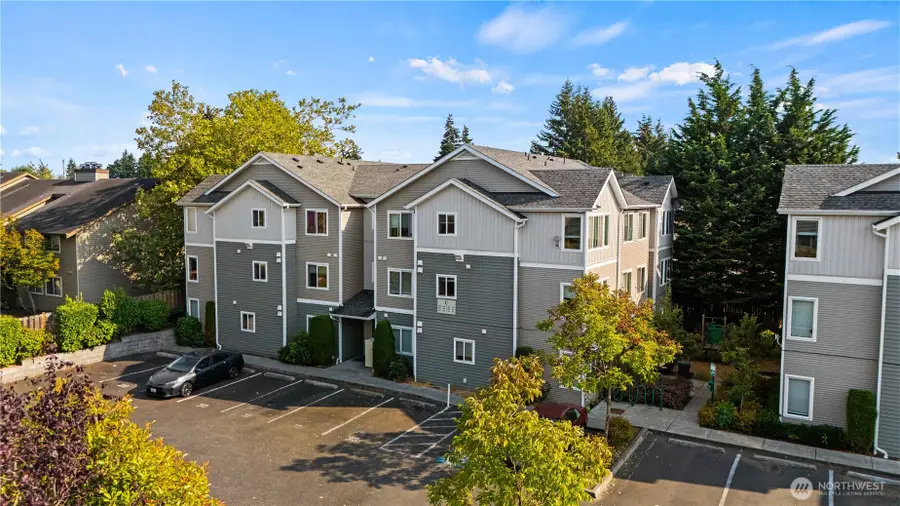 10790 16th Avenue Sw, Seattle, WA 98146 - #2