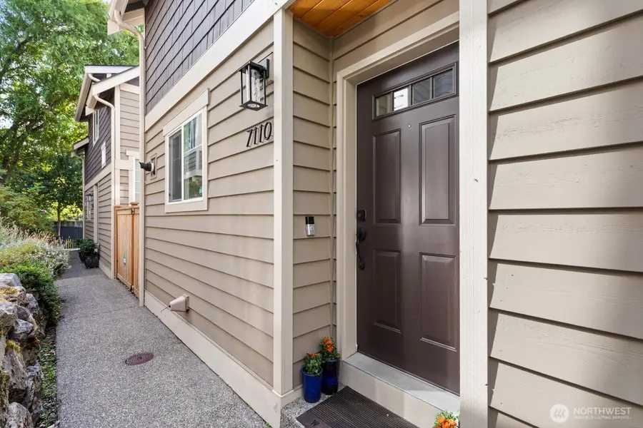 7110 California Avenue Sw, Seattle, WA 98136 - #2