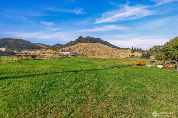 0 S Miller Street, Wenatchee, WA 98801