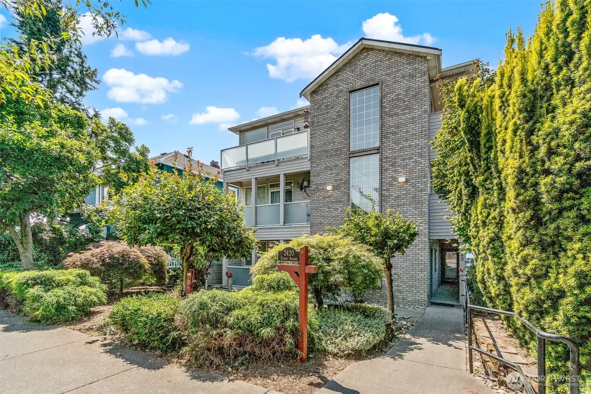 2420 Grand Avenue #102, Everett, WA 98201 - #1