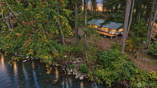16302 Village Drive Se #20, Rainier, WA 98576