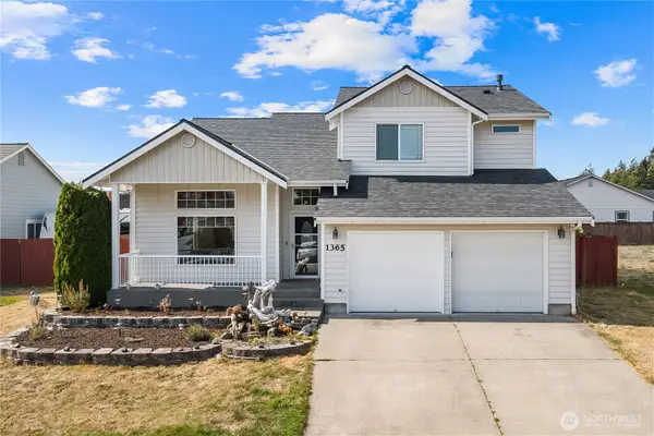 1365 NW Kathleen Drive, Oak Harbor, WA 98277