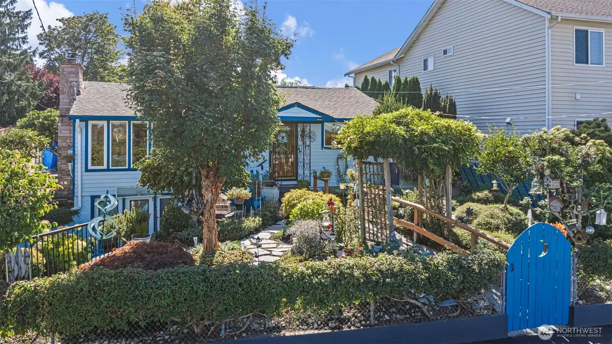 3809 S Trenton Street, Seattle, WA 98118 - #1