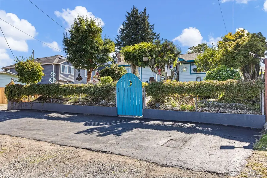 3809 S Trenton Street, Seattle, WA 98118 - #2